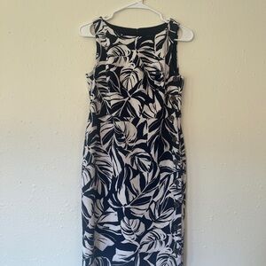 Ann Taylor Shadow Floral Navy/White Sheat Dress- Size 0
